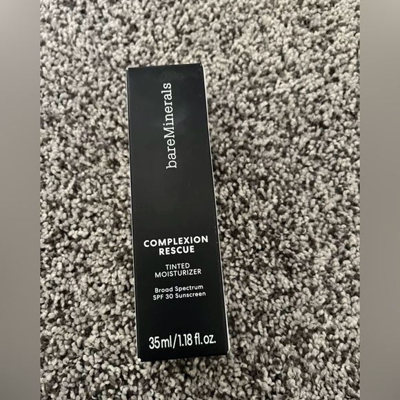 Bundle New Bare Minerals Tinted Moisturizer & It Cosmetics Lip Gloss - Picture 1 of 5